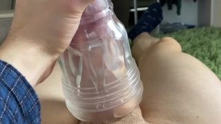 College Boy WAKE UP To FUCK FLASHLIGHT! Are All Virgin Boys So HORNY ? /Hot