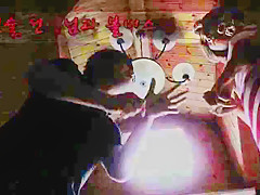 KOREA ballbusting