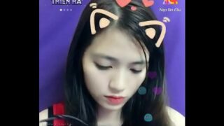 Nyan girl livestream Uplive